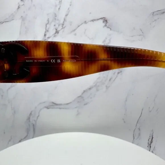 New CHANEL Sunglasses - Picture 10 of 16